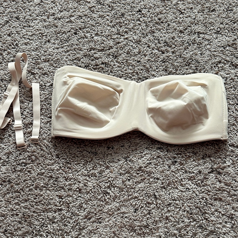 Chic Cream Strapless Bandeau